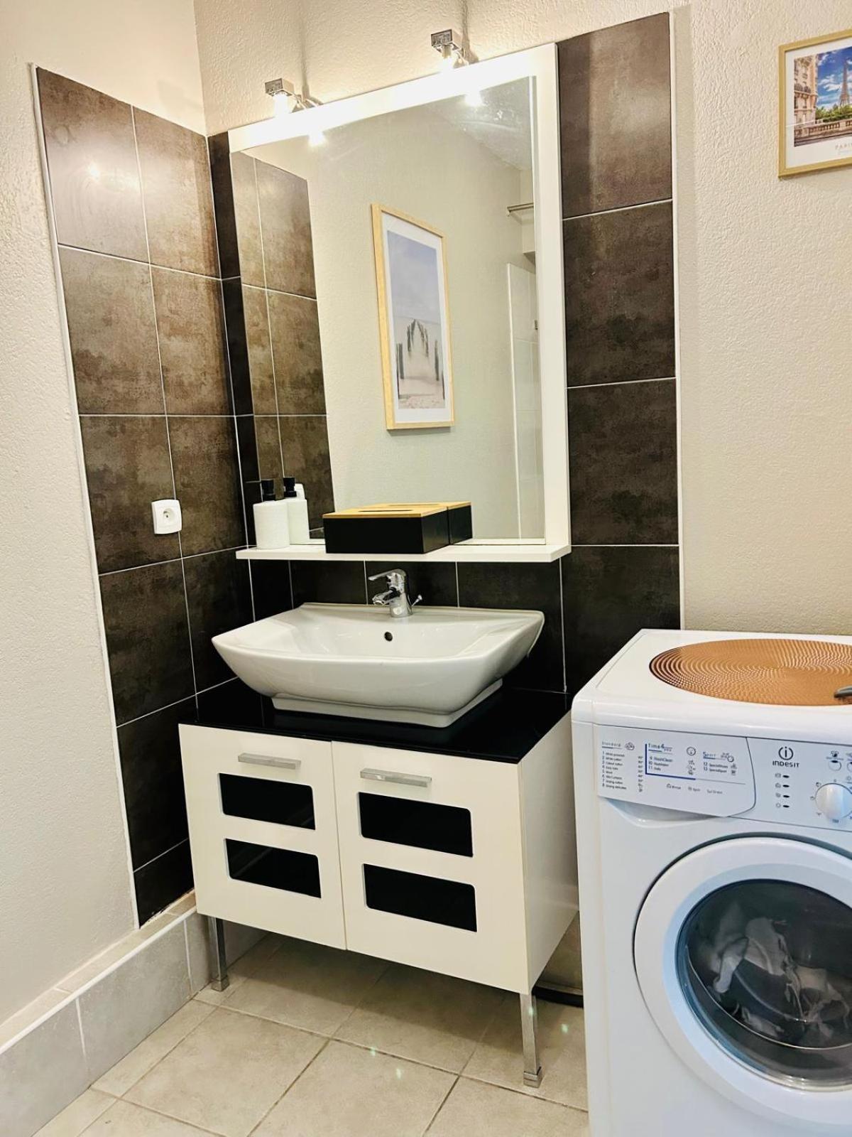 Sète Nautilus Joli T3 Appartement Terrasse Climatisation מראה חיצוני תמונה